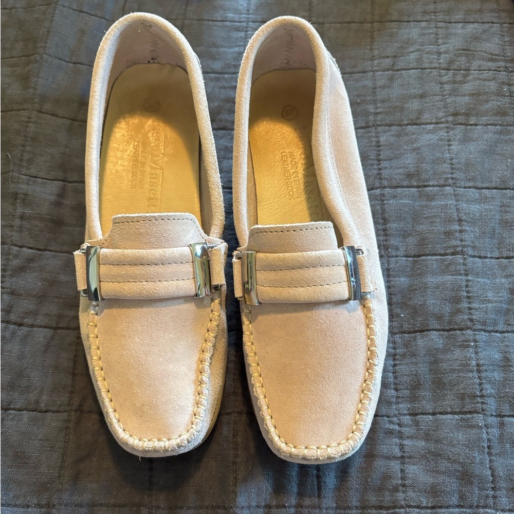 Piero Masetti Suede Loafers Made in Spain Blush‎ Beige Silver Hardware EU 37